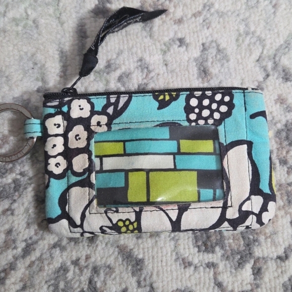 Vera Bradley Coin Purse Key Ring Island Bloom Print - Picture 1 of 5